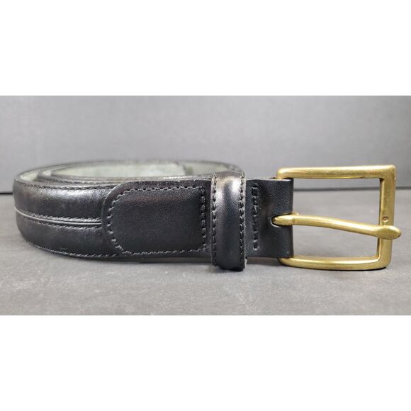 Black Leather Men’s Belt Size 32-34 Genuine Leather Casual with Brass Buckle - Picture 3 of 4
